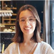 Estudiante de moda y artista profesional, para todas las edades, nivel bajo/medio-bajo/medio/medio-alto.